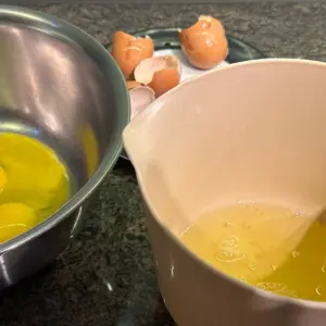 cmb germancheesecake step02 separatingeggs de