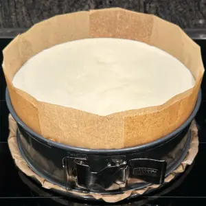 cmb germancheesecake step07 filledspringform en